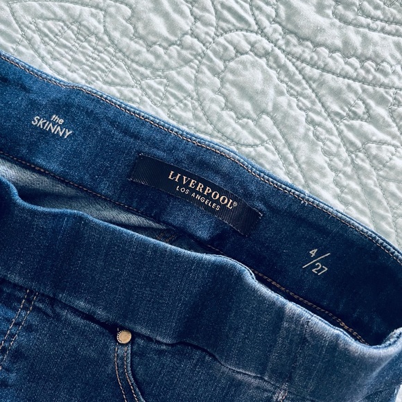 Liverpool the skinny pull on Jean leggings - Picture 7 of 7